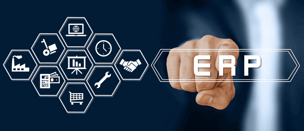 Diagrama digital que muestra la conexión de diferentes departamentos a través de un sistema ERP.